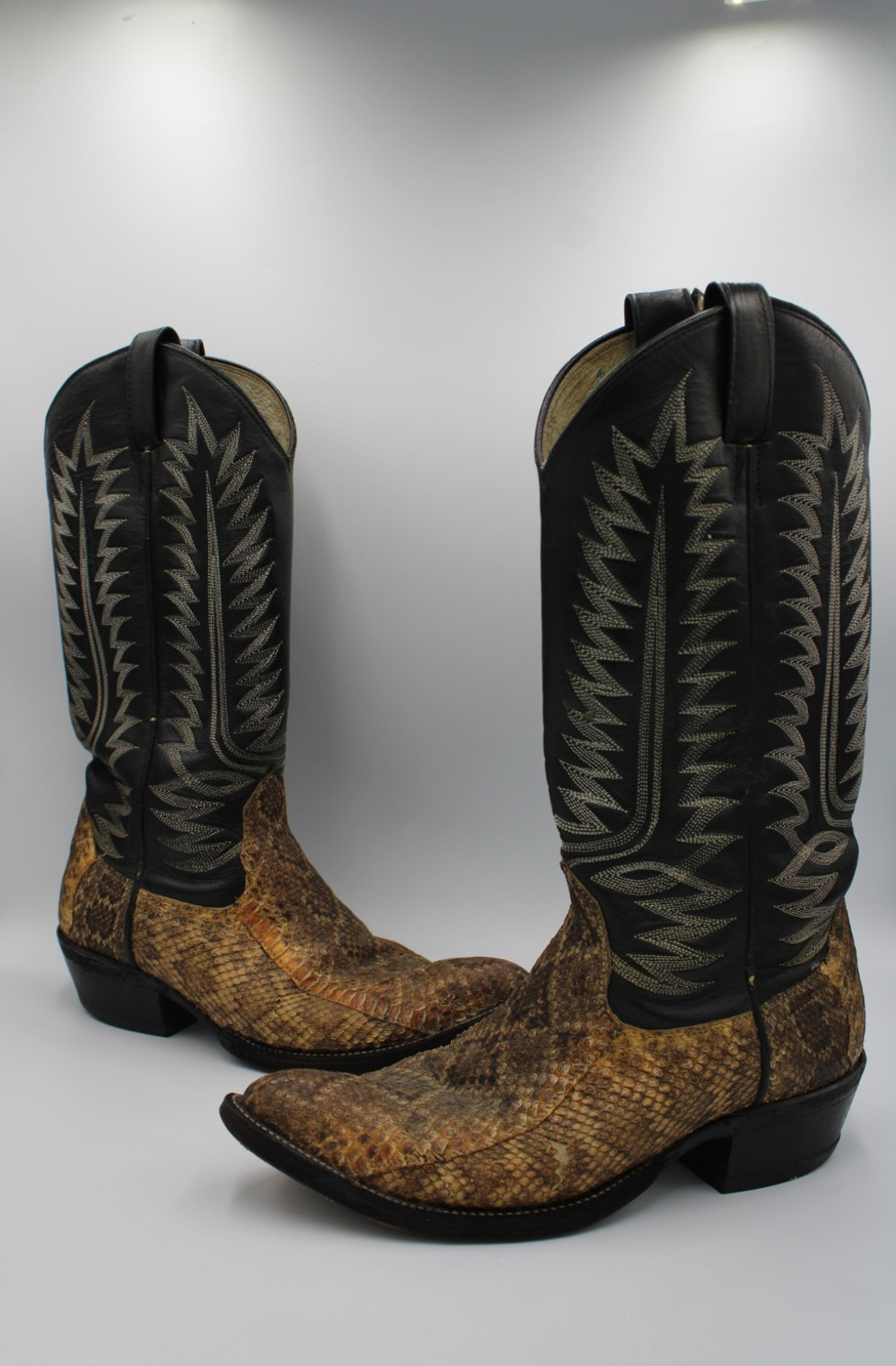 Size 7.5 Vtg Rattlesnake Boots Exotic Leather Cowboy Western Boots J815